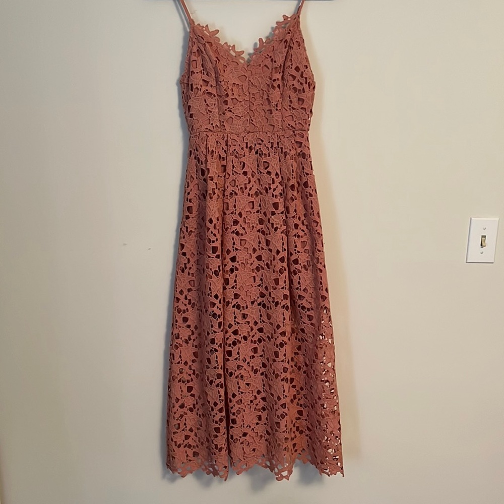 ASTR the Label Lace A-Line Midi Dress in Pink Mauve - Picture 5 of 9